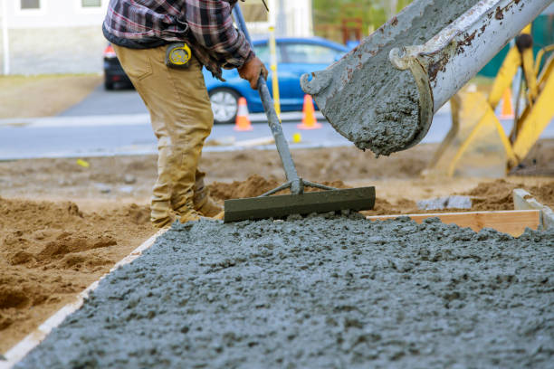 Best Commercial Concrete Services in Holloman Af, NM